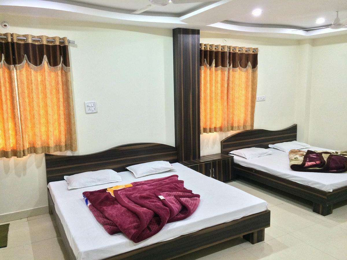 Hotel Vrandavan Palace Near Mahakal Temple Ujjain Luaran gambar