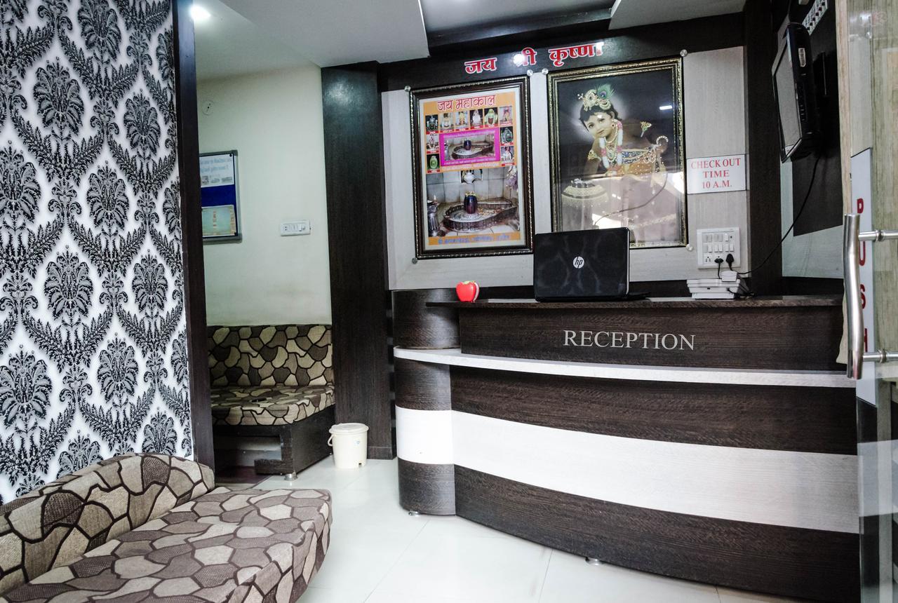 Hotel Vrandavan Palace Near Mahakal Temple Ujjain Luaran gambar
